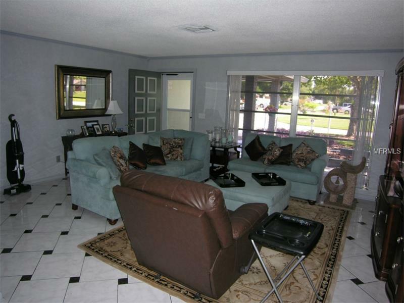 Property Photo:  2186 Bramblewood Drive N  FL 33763 