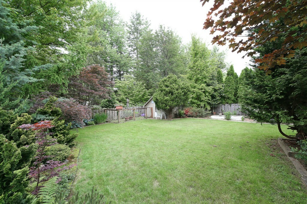 Property Photo:  13509 423rd Ave SE  WA 98045 