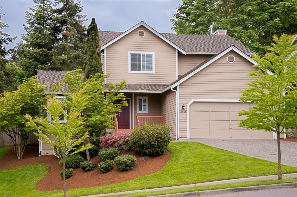 Property Photo:  11949 NE 168th St  WA 98011 