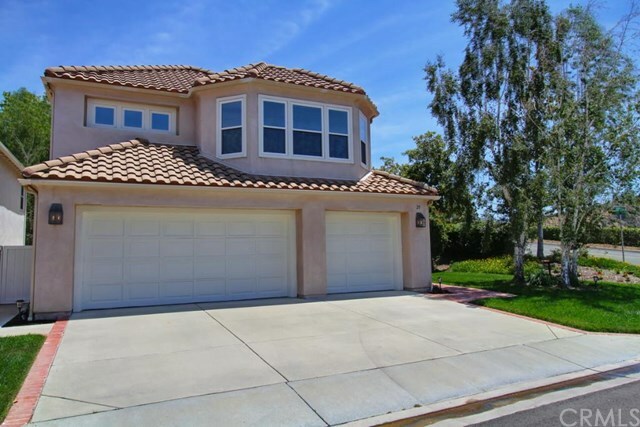 Property Photo:  28 Lawnridge  CA 92679 