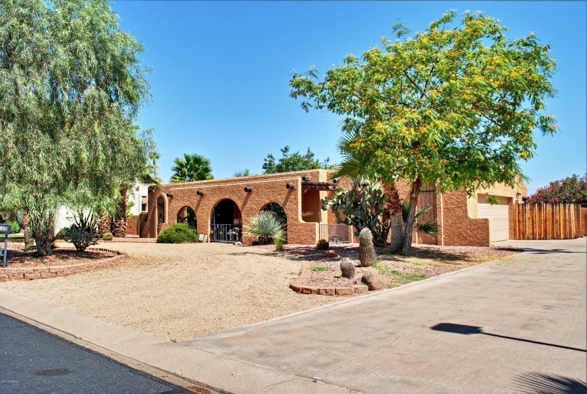 Property Photo:  430 E Campina Drive  AZ 85340 