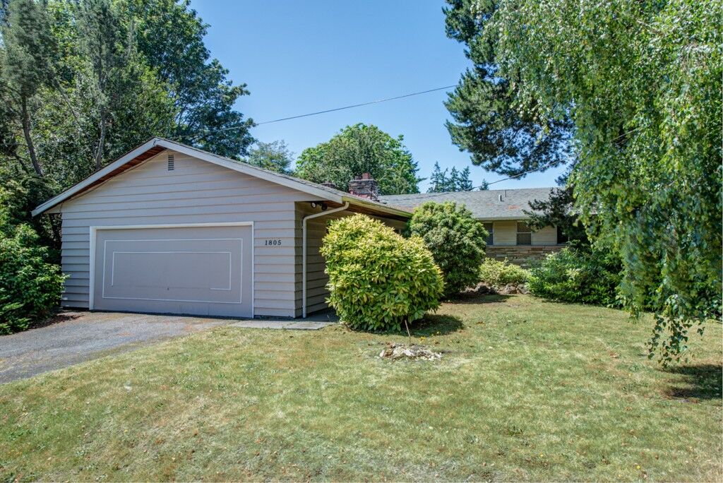 Property Photo:  1805 NW 202nd Street  WA 98177 
