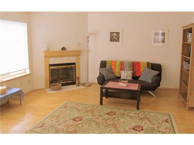 Property Photo:  919 High St 101  WA 98225 