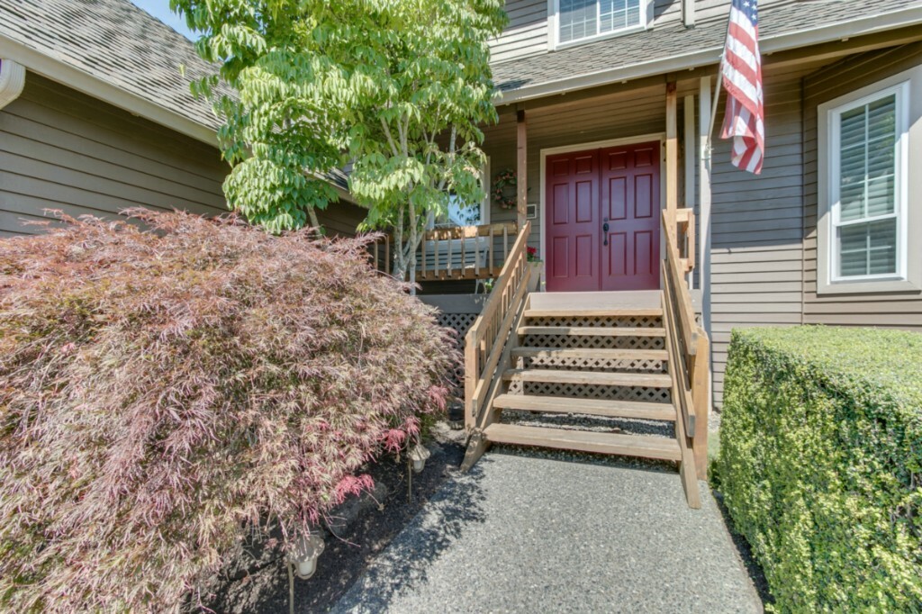 Property Photo: 13018 177th Place NE WA 98052