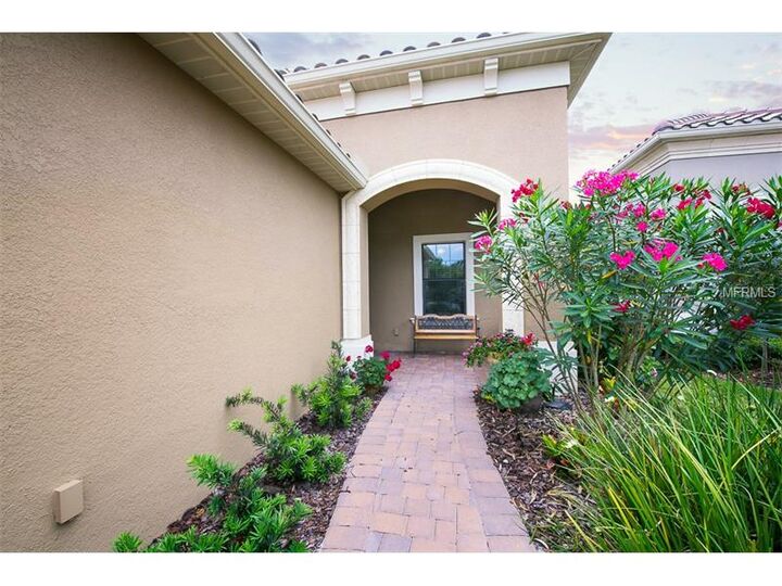 Property Photo: 1175 Collier Place FL 34293