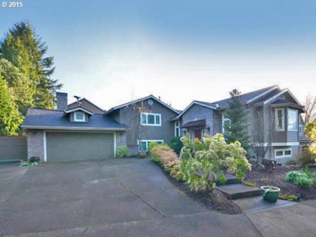 Property Photo:  12448 Orchard Hill Rd  OR 97035 
