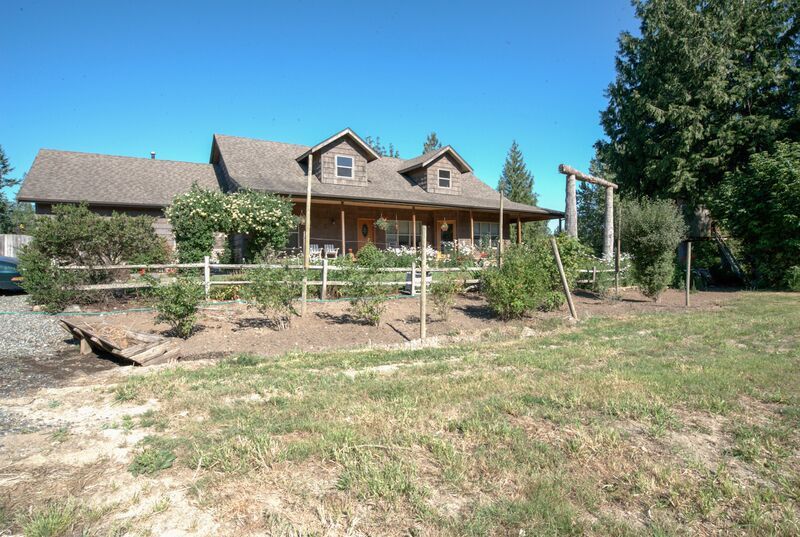Property Photo:  3688 E Smith Rd  WA 98226 