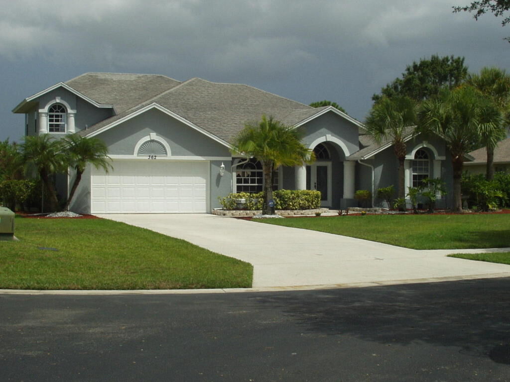 Property Photo:  362 SW Panther  FL 34953 