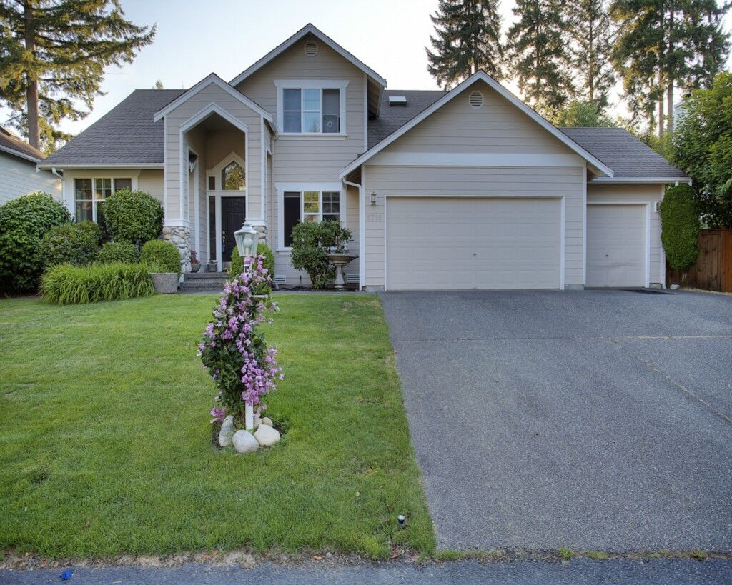 Property Photo:  5716 65th Ave W  WA 98467 