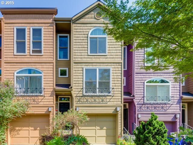 Property Photo:  2349 NW Overton St  OR 97210 