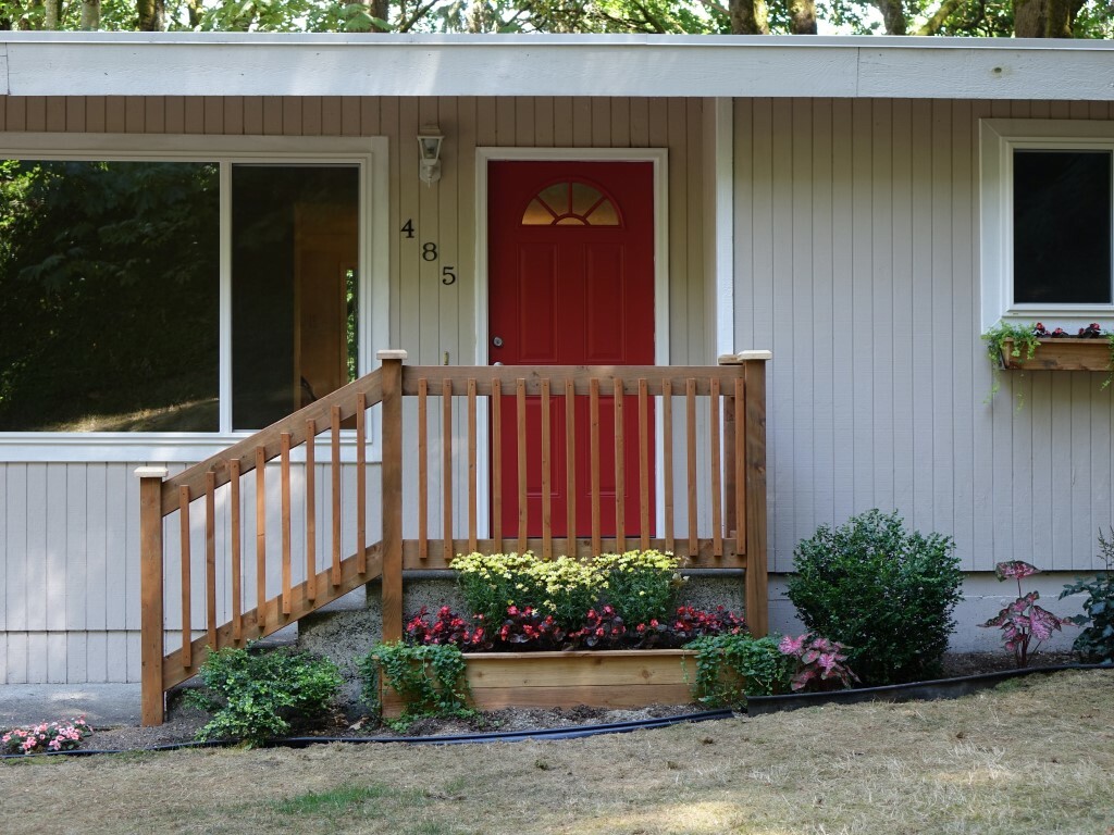 Property Photo: 485 Mount Defiance Cir SW WA 98027