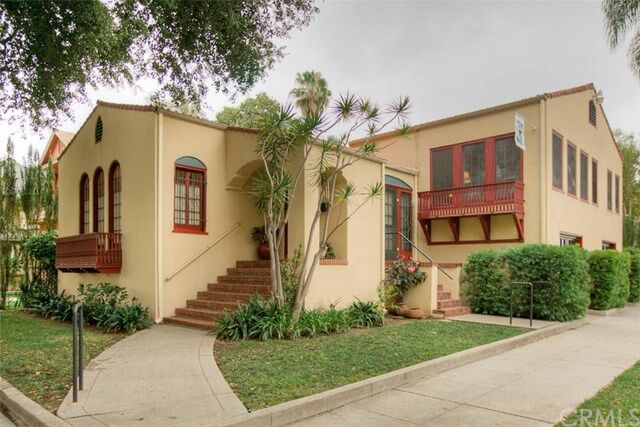 Property Photo:  820 French Street  CA 92701 
