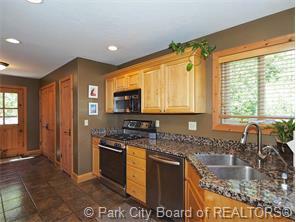 Property Photo:  450 Aspen Drive  UT 84098 