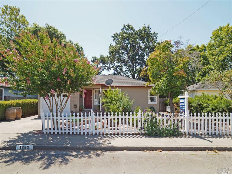 Property Photo:  1892 Janero Drive  CA 95407 