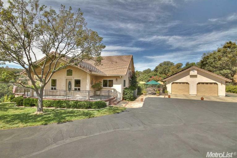 Property Photo:  7607 Autumn Wind Court  CA 95658 