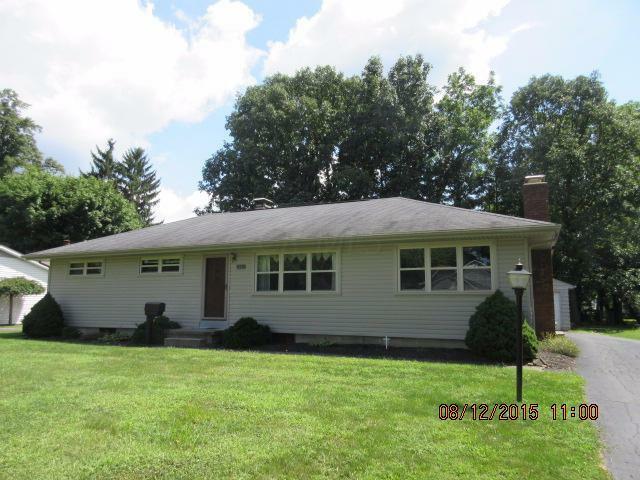 Property Photo: 428 Sherwood E Drive OH 43055