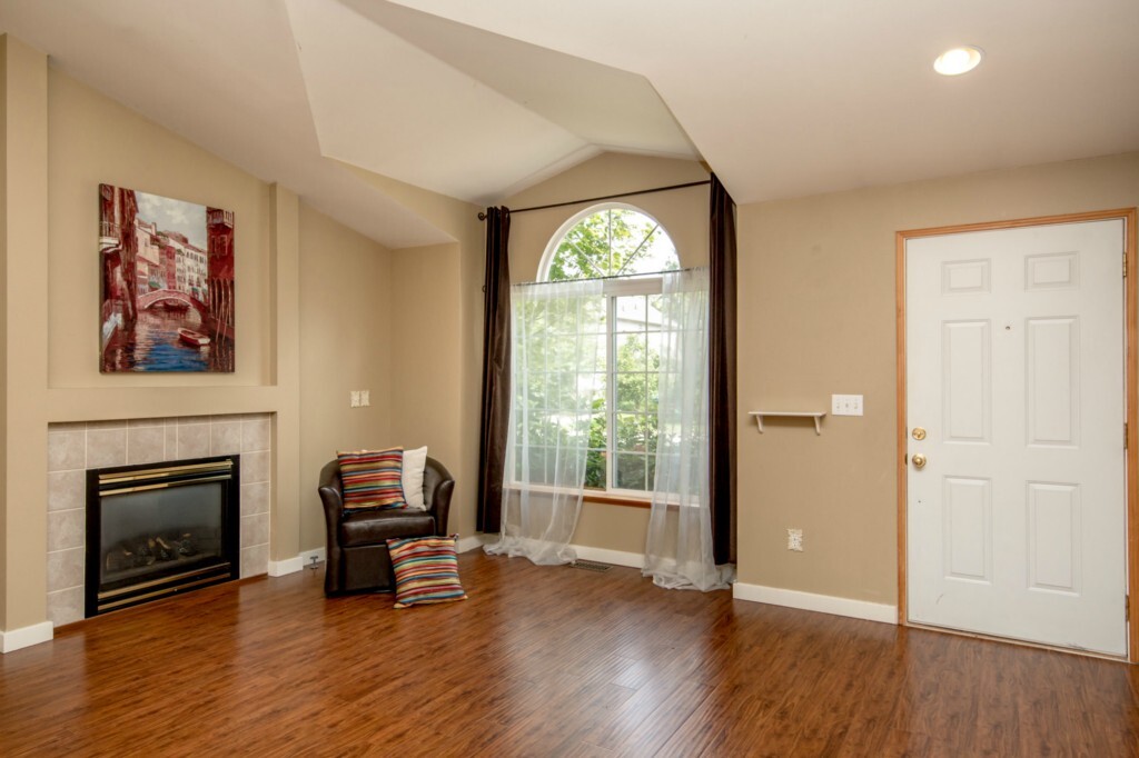 Property Photo: 23929 SE 249th St WA 98038