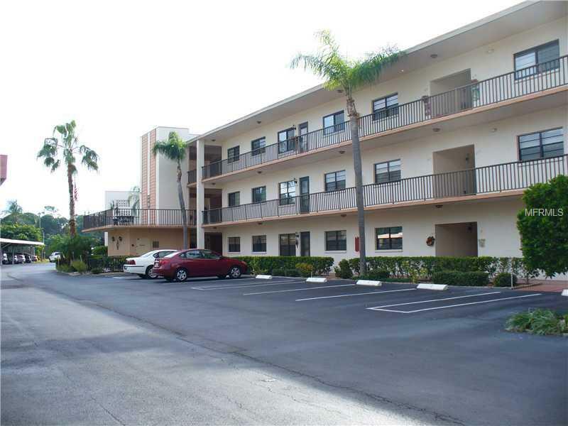 Property Photo: 7941 58th Avenue N 211 FL 33709