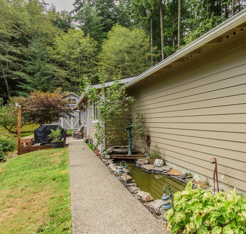 Property Photo:  11435 Symes Rd NW  WA 98312 