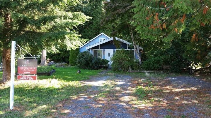 Property Photo: 15919 32nd Dr NW WA 98292