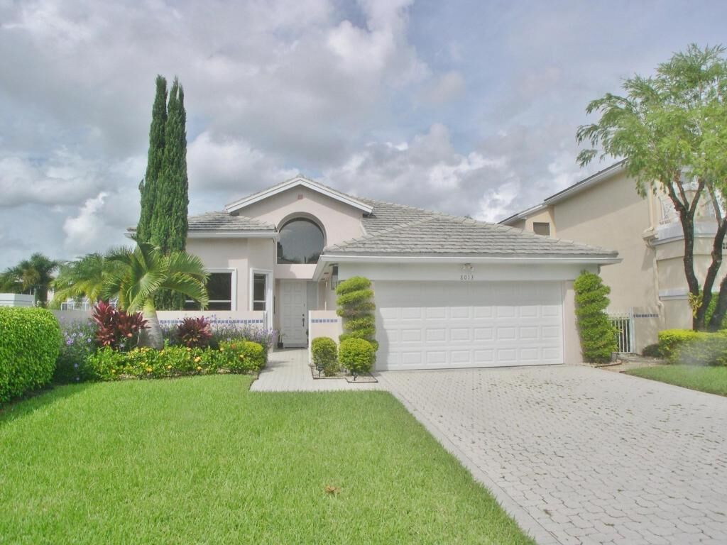Property Photo: 8013 Travelers Tree Drive FL 33433
