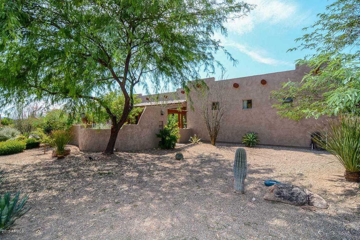 Property Photo:  1327 W Lavitt Lane  AZ 85086 