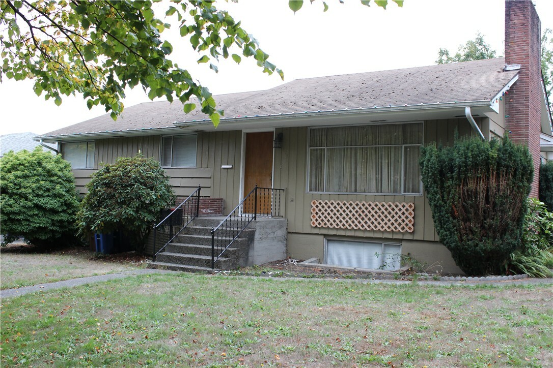 Property Photo:  1608 S Stevens St  WA 98405 