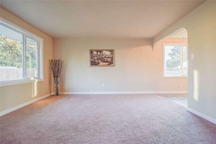 Property Photo:  6456 E D St  WA 98404 