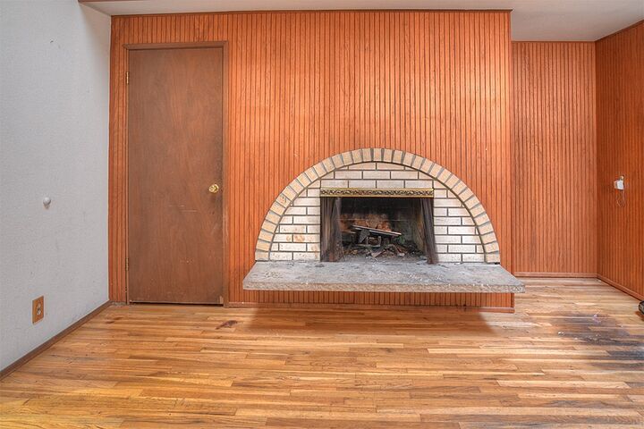 Property Photo: 17816 3rd Ave NE WA 98155
