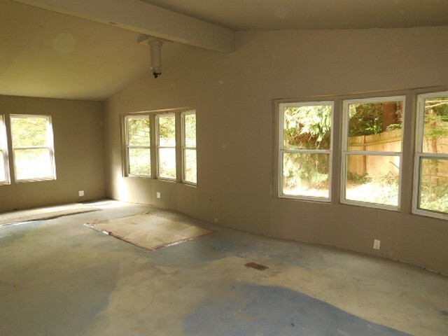 Property Photo:  8028 71st Place SE  WA 98290 