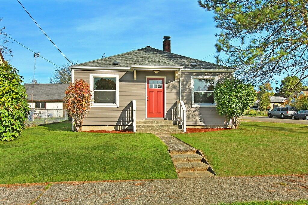Property Photo: 4501 N 15th St WA 98406