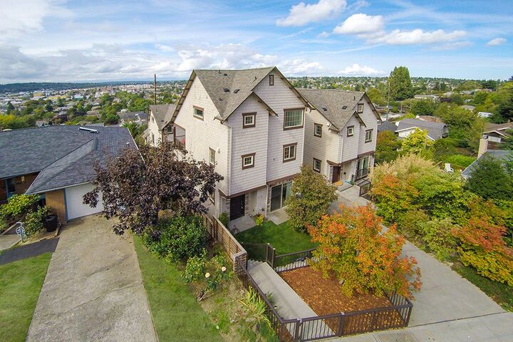 Property Photo:  5413 Baker Avenue NW  WA 98107 