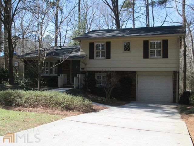 Property Photo: 4064 Forrestal Dr GA 30341