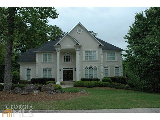 Property Photo: 555 Bircham Way GA 30075