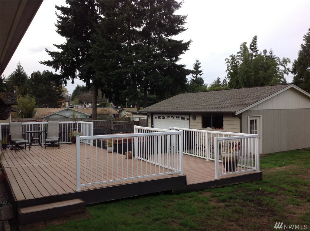 Property Photo:  1140 S 313th St  WA 98003 