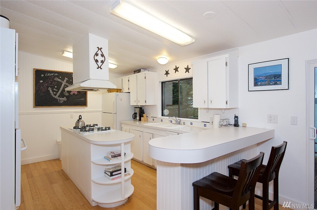Property Photo: 9772 Golden View Trail WA 98257