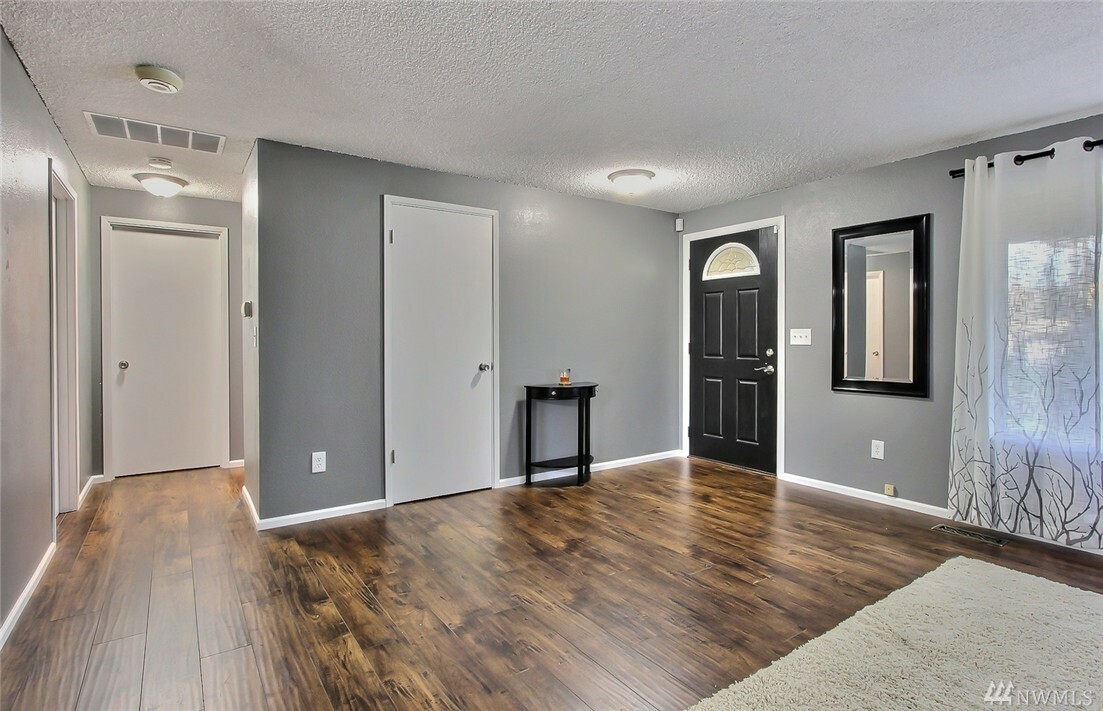 Property Photo: 15025 16th Av Ct S WA 98387