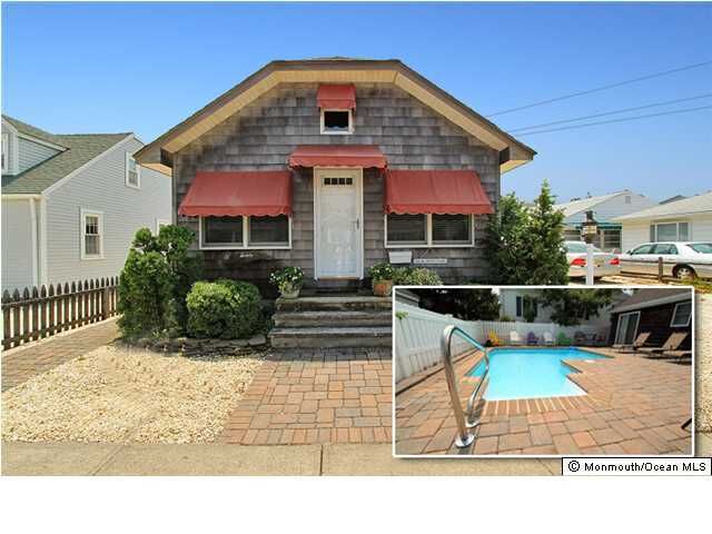 Property Photo:  20 Washington Avenue  NJ 08735 