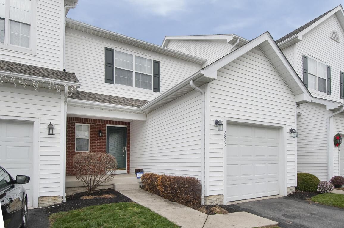 Property Photo: 5888 Darby Hill Lane OH 43026