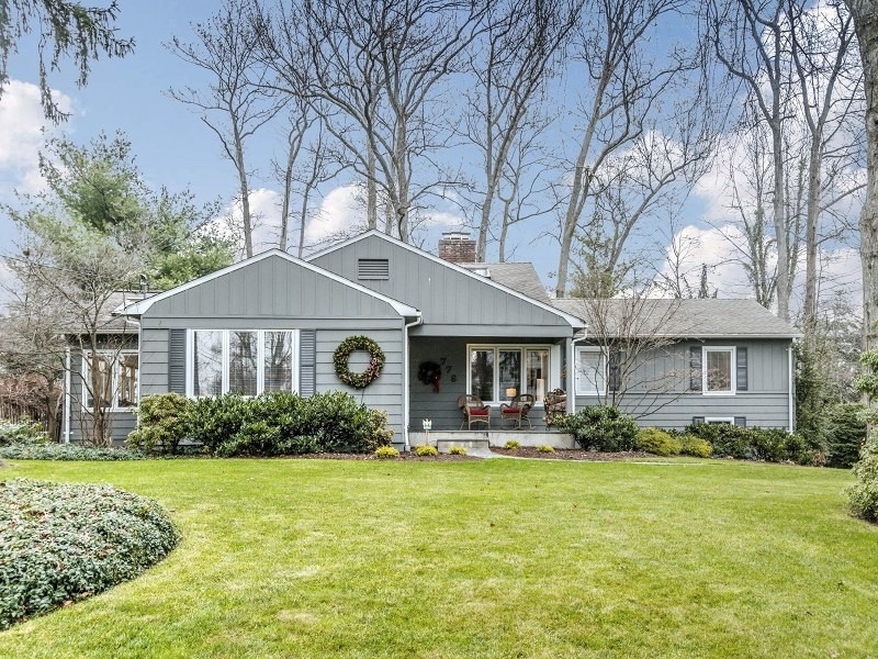 Property Photo:  779 Hyslip Ave  NJ 07090 