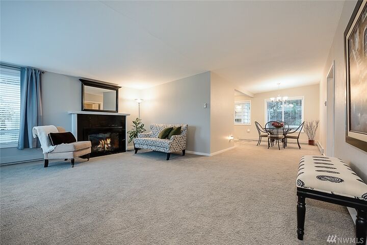 Property Photo: 1516 1st St WA 98033