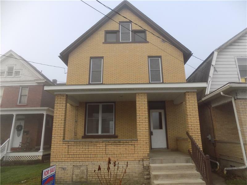 Property Photo:  338 Franklin Avenue  PA 16201 