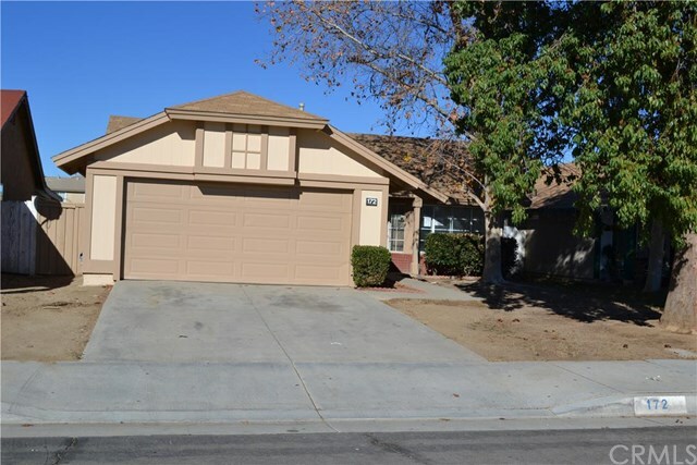 Property Photo:  172 Spectacular Bid Street  CA 92571 