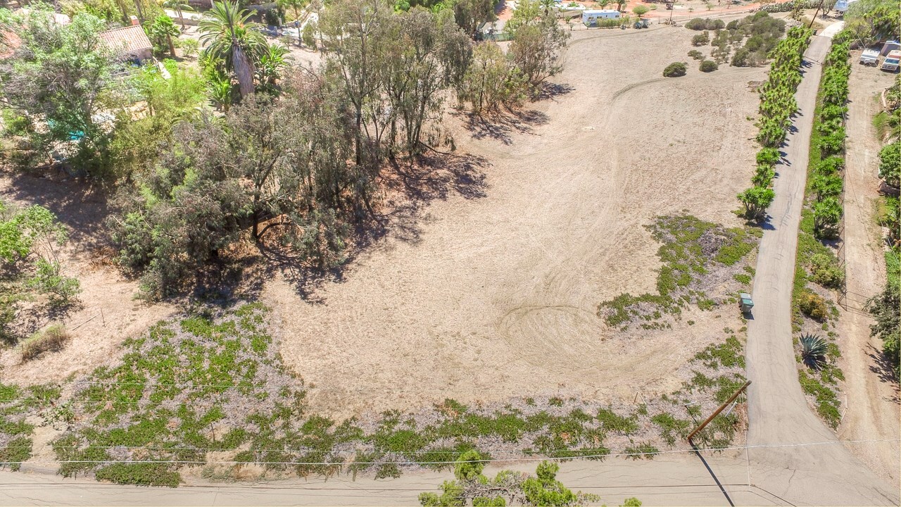 Property Photo: Marine View 14 CA 92081