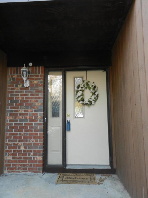 Property Photo:  40 Laurie Court  NJ 07747 