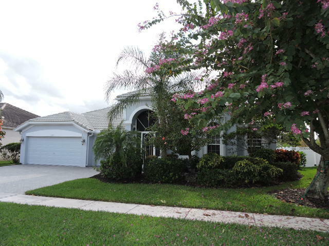 Property Photo:  7015 Brunswick Circle  FL 33472 