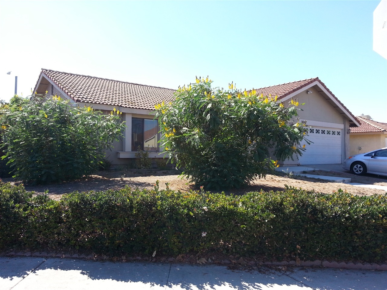 Property Photo:  201 Avenida Las Brisas  CA 92057 