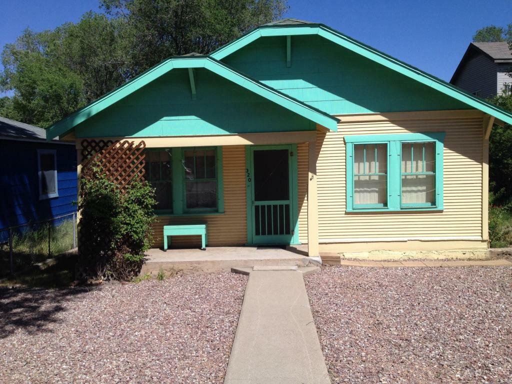 Property Photo:  320 N Bonito Street  AZ 86001 