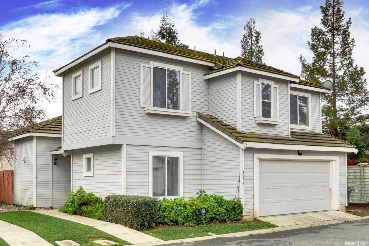 Property Photo:  9266 Laguna Pointe Way  CA 95758 