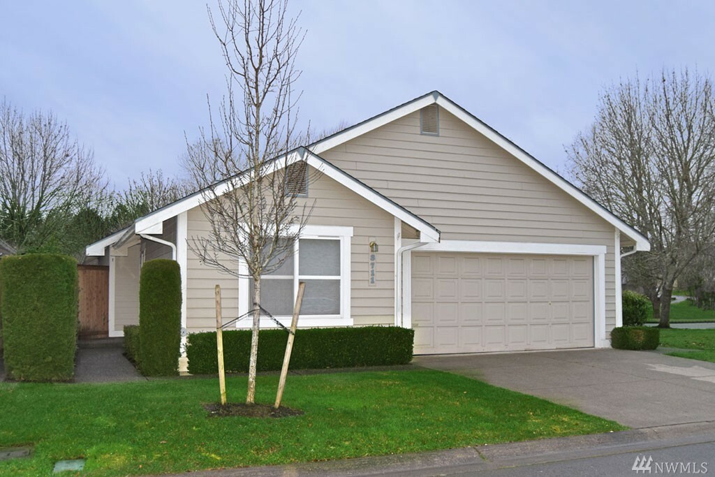 Property Photo:  3711 Paddington Lane SE  WA 98503 